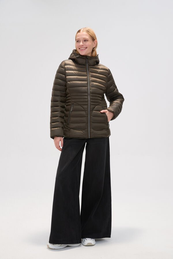 CAMPERA CORELI VERDE OLIVA OSCURO image number null