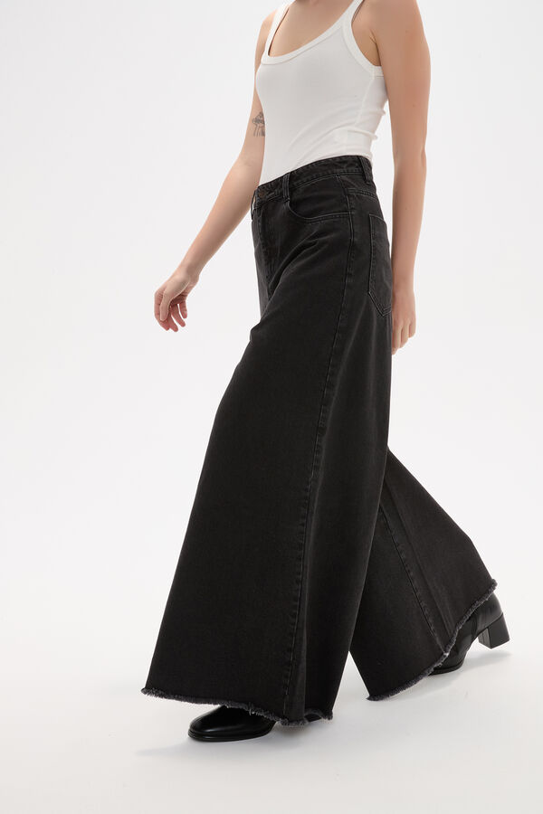 PANTALON DARLING 70607 GRIS MEDIO image number null