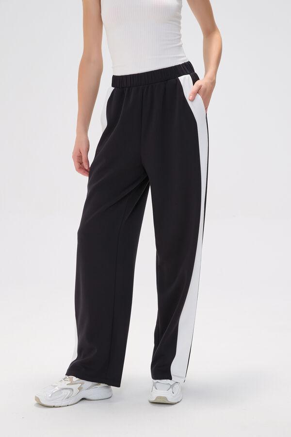 PANTALON DEPORTIVO RACHELLE 61 GUSTO 1 image number null