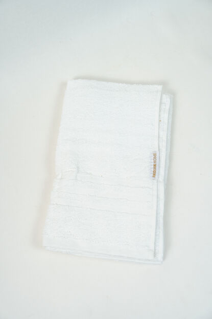 Toalla Mano NESSA, 380g. BLANCO image number null