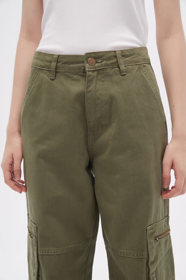PANTALON APPARAT VERDE OLIVA image number null