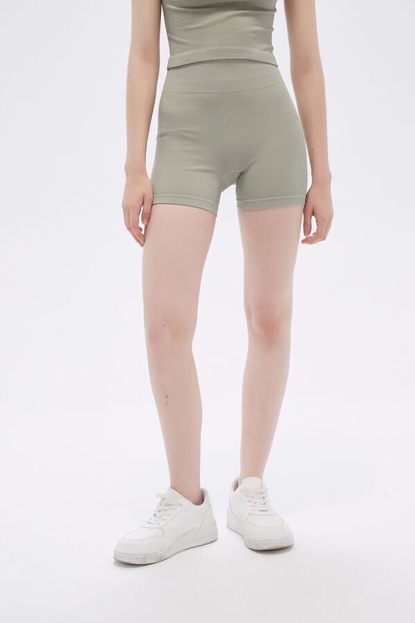 SHORT LIAS VERDE GRISACEO image number null