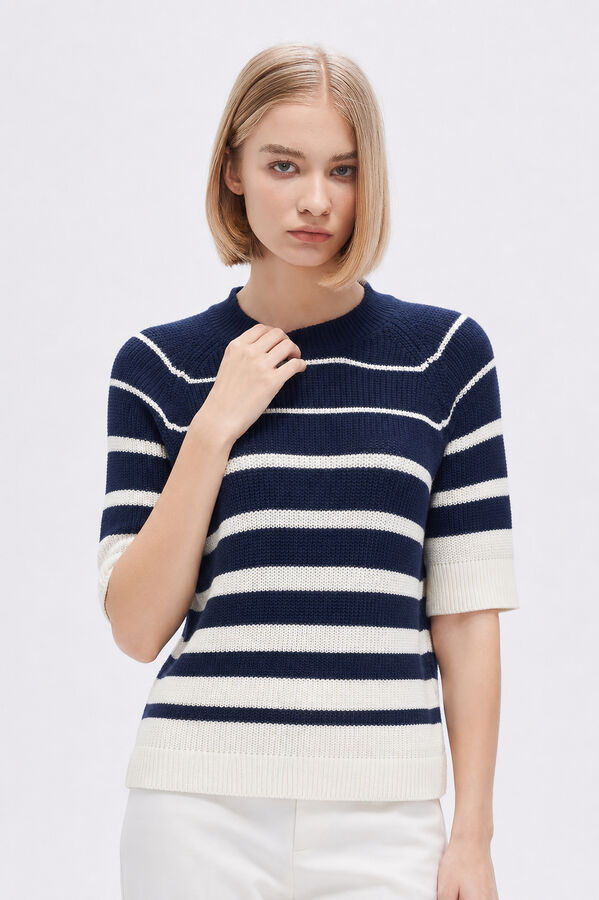 REMERA ESCARETO 70809 GUSTO 1 image number null