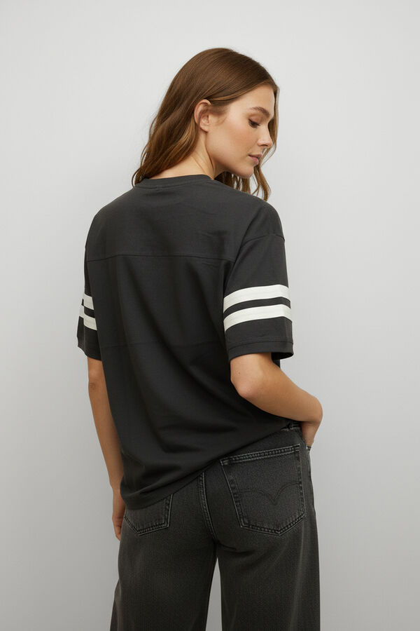 REMERA QUEZ GUSTO 1 image number null