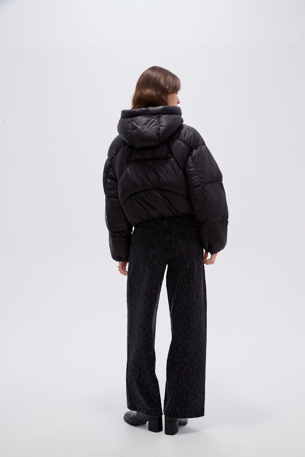 CAMPERA SEL NEGRO image number null