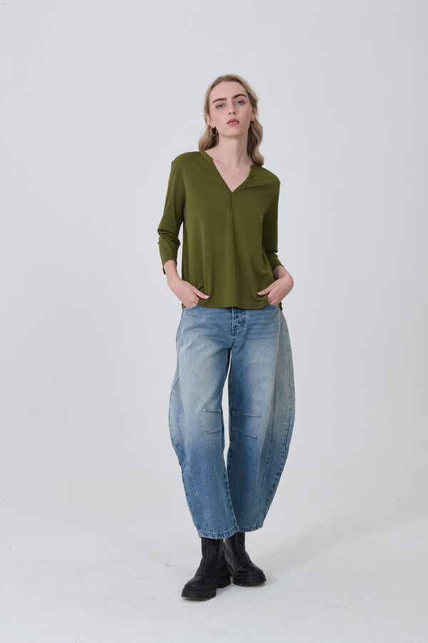 REMERA FELDK VERDE OLIVA image number null