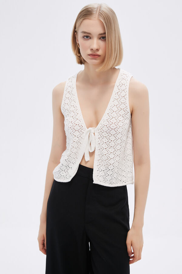 TOPS TITIK MARFIL  / OFF WHITE image number null