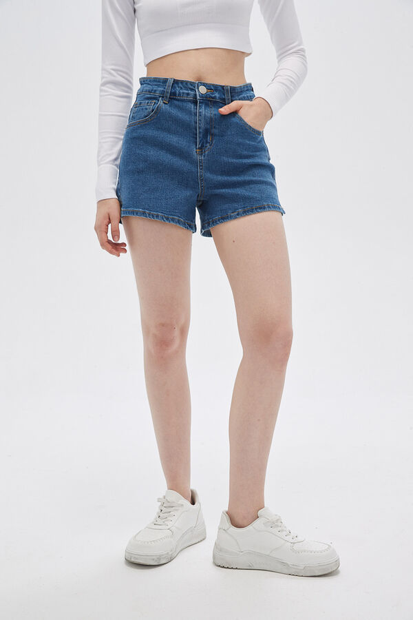 SHORT BASICILATA AZUL image number null