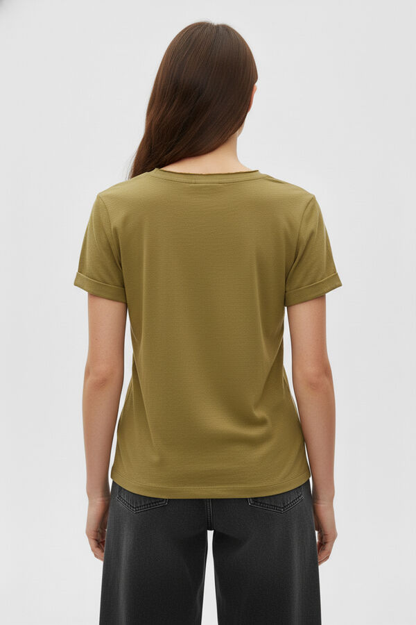 REMERA PRIAMO VERDE OLIVA CLARO image number null