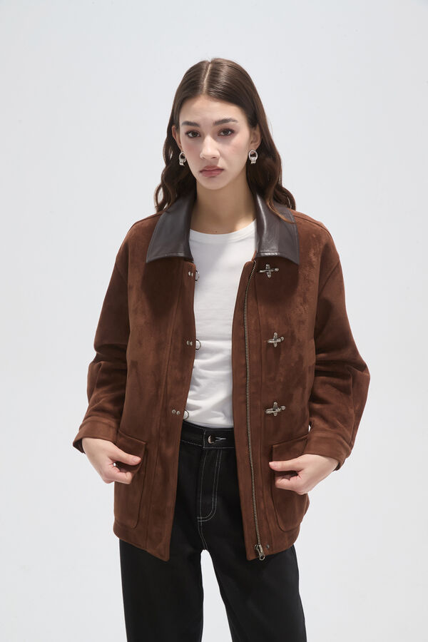 CHAQUETA GORVEN MARRON image number null