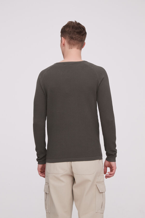 SWEATER MAIDO VERDE OLIVA OSCURO