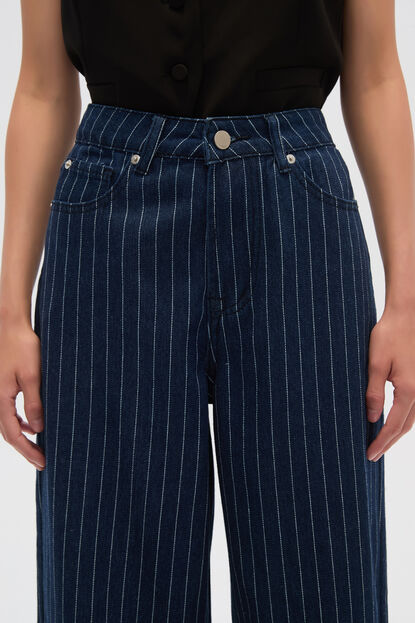 PANTALON RACCE GUSTO 1 image number null
