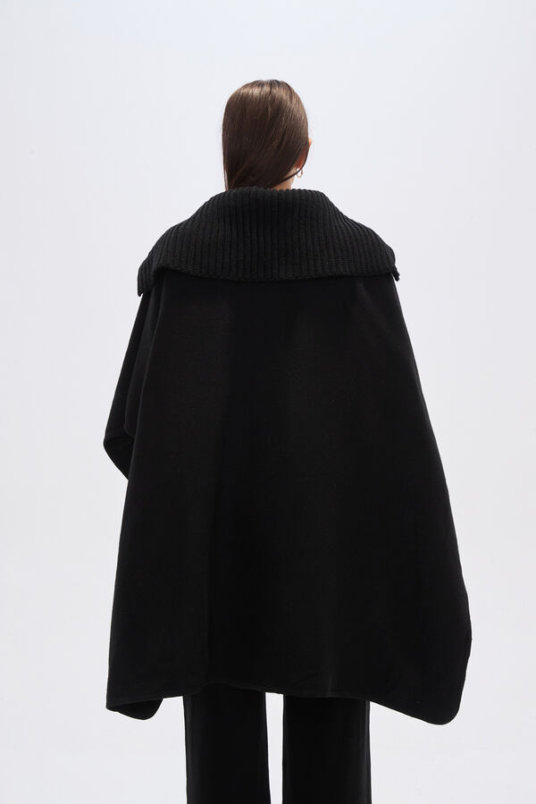 PONCHO CHECU NEGRO image number null