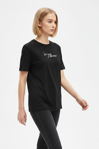 REMERA VANTU 70607 GUSTO 1 image number null