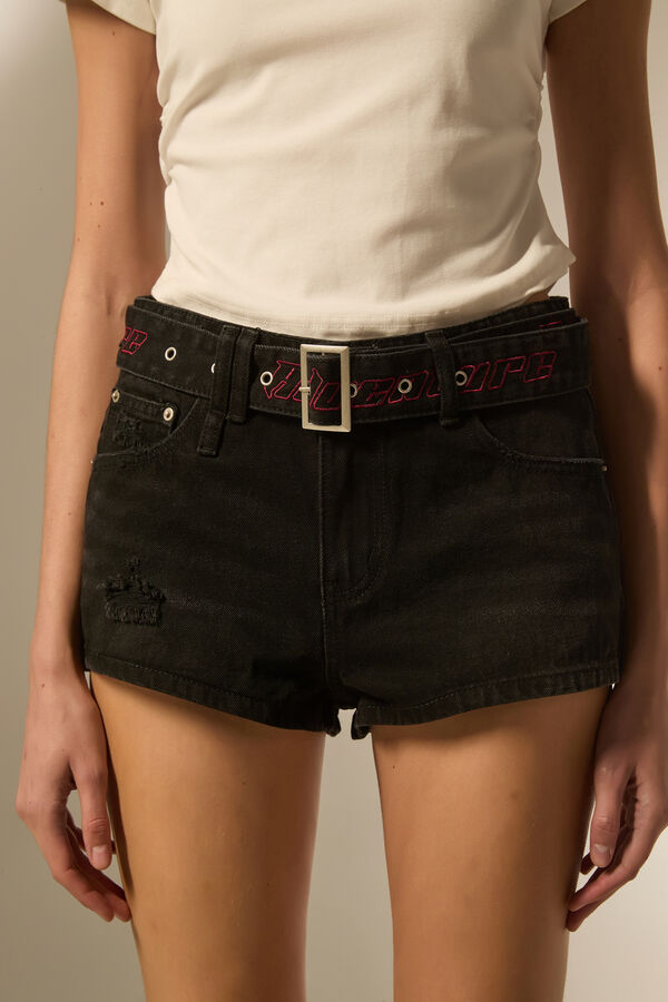 SHORT SIRACUSA NEGRO image number null