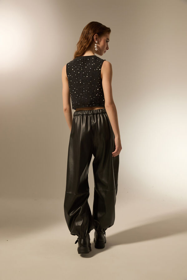 BABUCHA FYNROS NEGRO image number null
