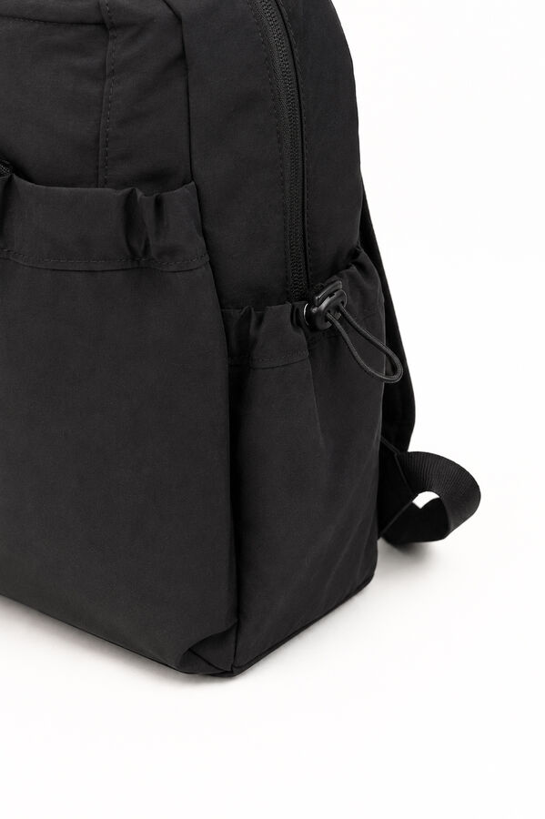 Mochila Givon NEGRO image number null