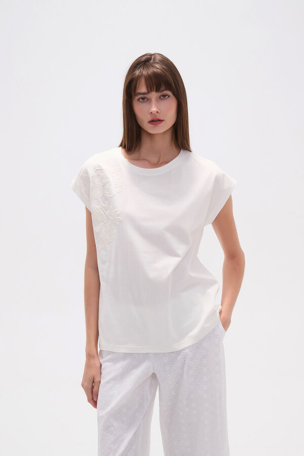 REMERA EMINA GUSTO 1 image number null