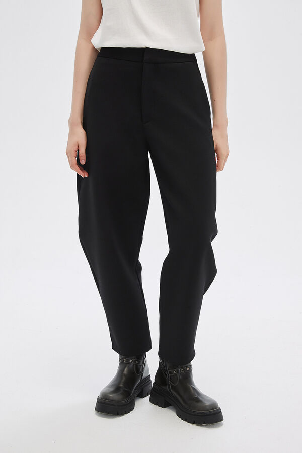 PANTALON FIENAS NEGRO image number null