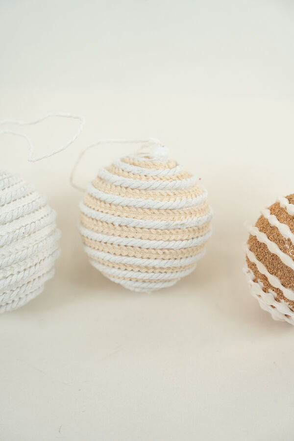 Colgante Esferas Crochet, 3un. COLOR UNICO image number null