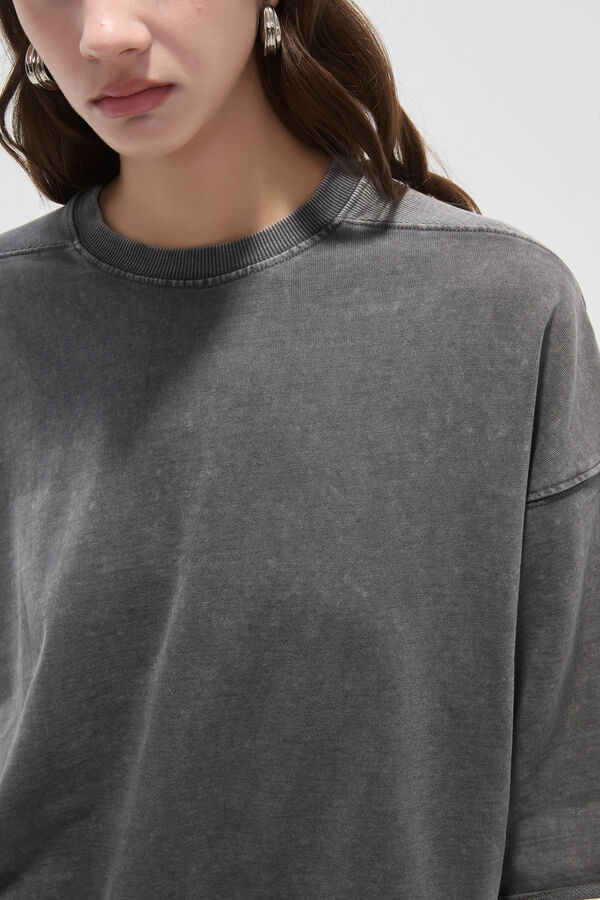 BUZO DIMBA GRIS OSCURO image number null