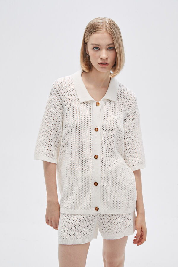 REMERA SHAM MARFIL  / OFF WHITE image number null