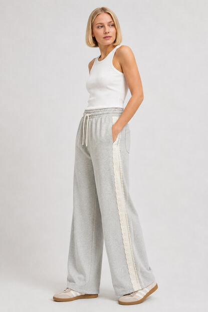 PANTALON DEPORTIVO ERYTH GRIS MELANGE image number null