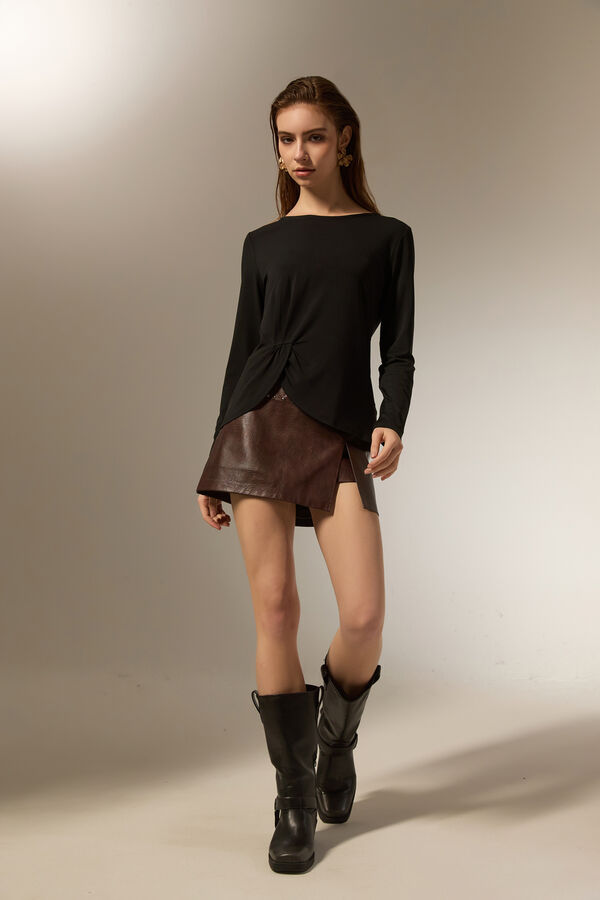 REMERA GADER NEGRO image number null