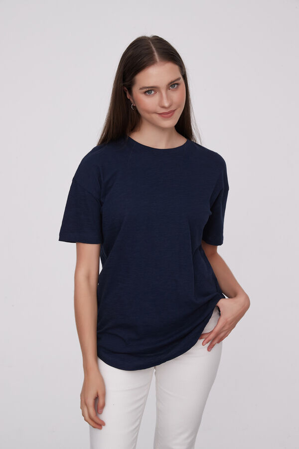 REMERA CHRISTALLINE AZUL MARINO image number null