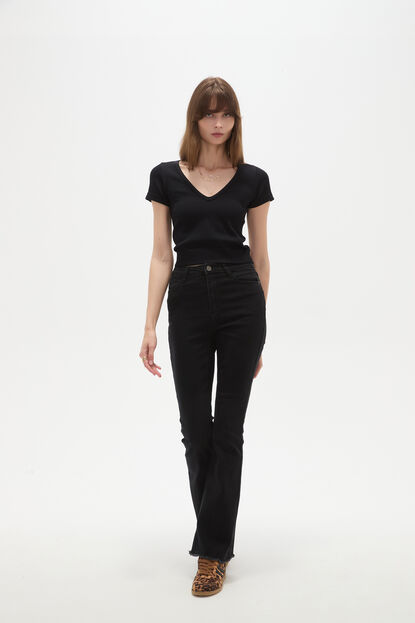 REMERA BIEBS 70809 NEGRO image number null