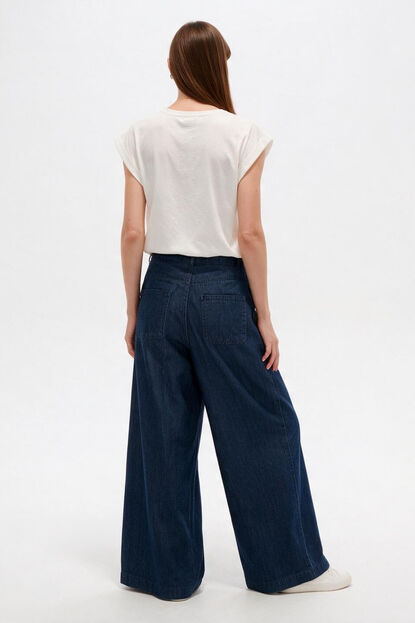 REMERA ARATI 70607 GUSTO 1 image number null