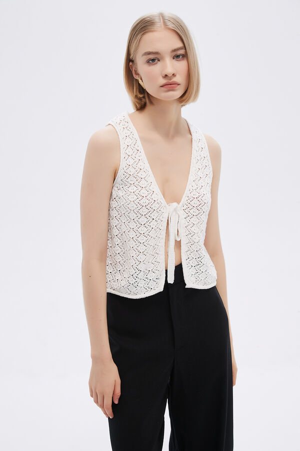 TOPS TITIK MARFIL  / OFF WHITE image number null