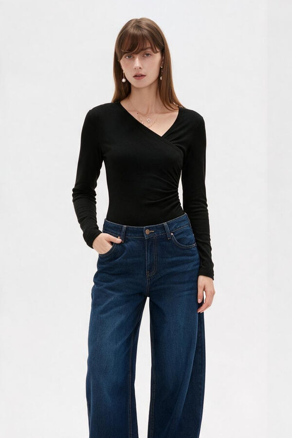 BODY KOVOUA NEGRO image number null