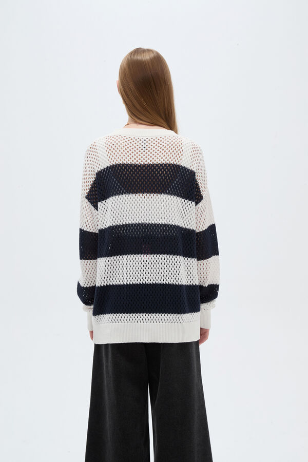 SWEATER BEACHU 70809 GUSTO 1 image number null