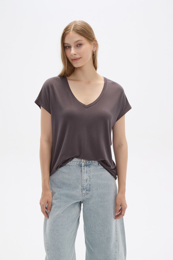 REMERA VENOM GRIS OSCURO image number null