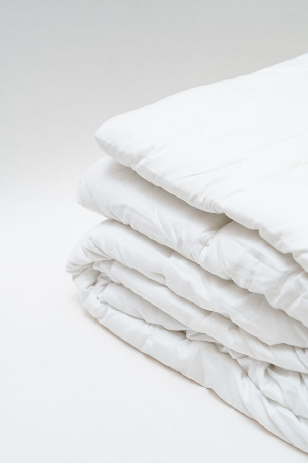 Acolchado SABINA 1 Plaza 1.6kg BLANCO image number null