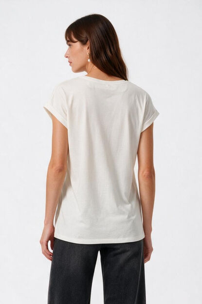 REMERA TIPANI 70607 GUSTO 1 image number null