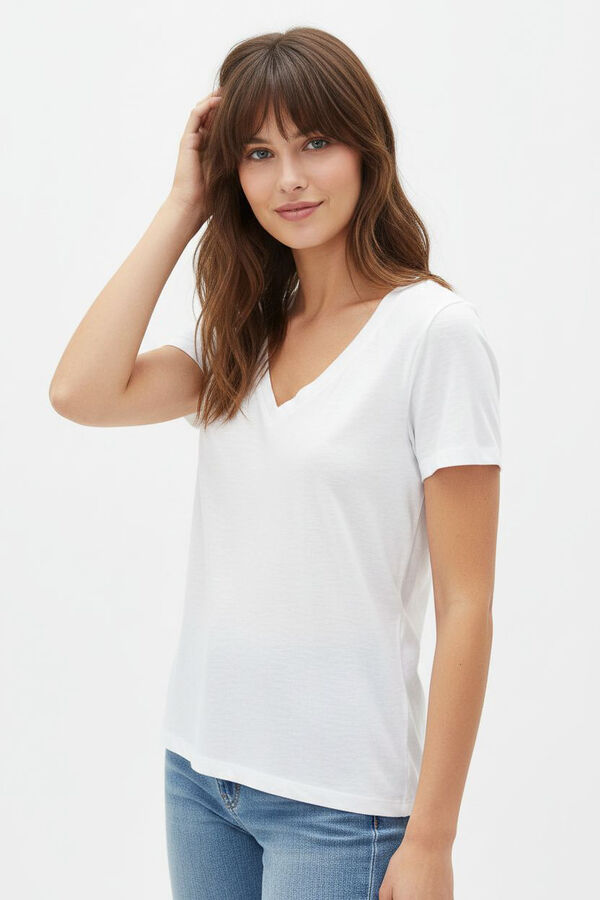 REMERA BLUMI 70607 BLANCO image number null