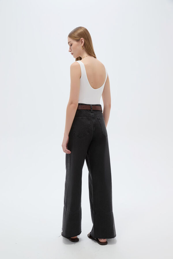 BODY JUSTINU 70809 MARFIL  / OFF WHITE image number null