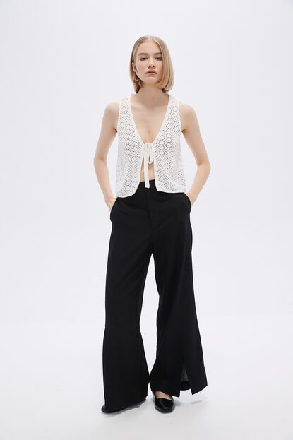 TOPS TITIK MARFIL  / OFF WHITE image number null