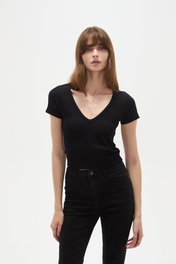 REMERA BIEBS 70809 NEGRO image number null