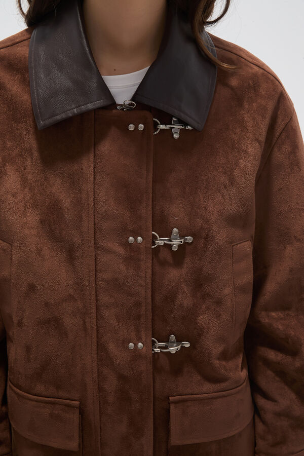 CHAQUETA GORVEN MARRON image number null