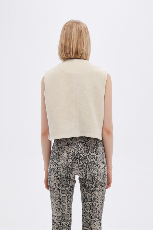 CHALECO FRESHY BEIGE CLARO image number null