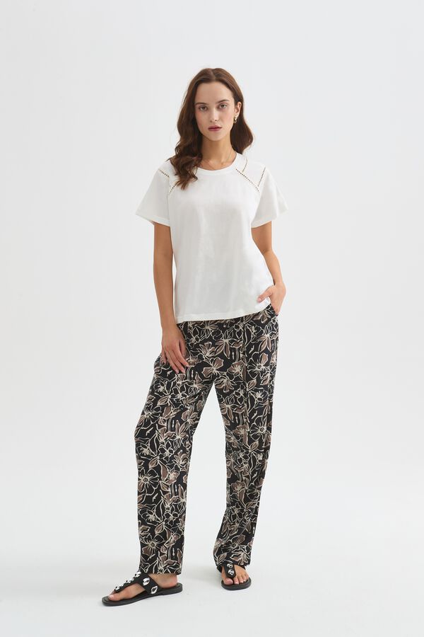 REMERA LUGOJ 70607 MARFIL  / OFF WHITE image number null