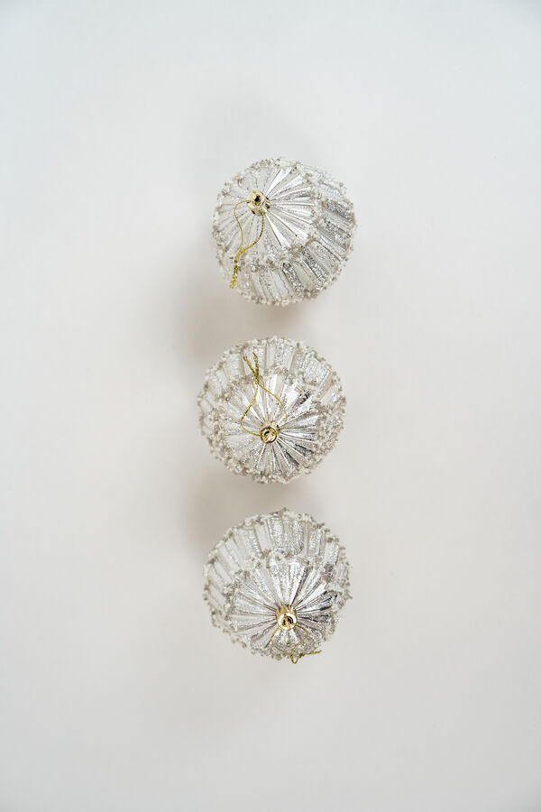 Colgante Esferas Acanaladas, 3un. COLOR UNICO image number null