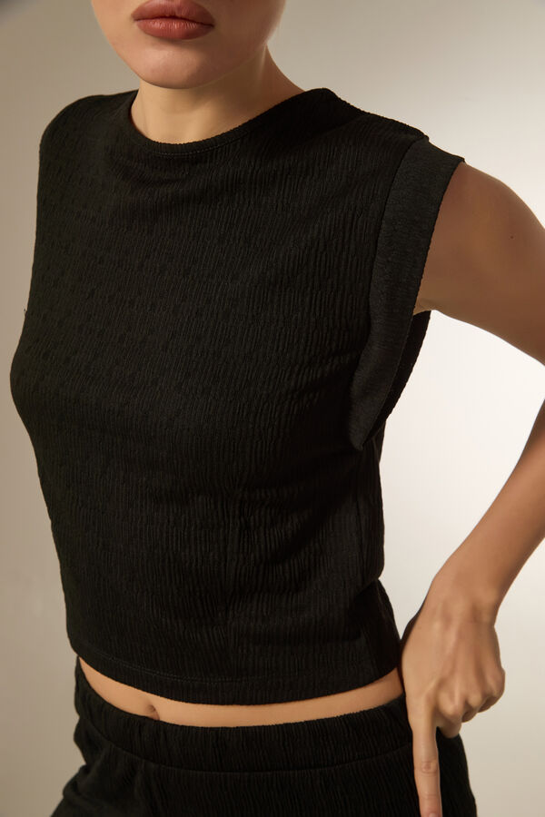 REMERA QORIM 70607 NEGRO image number null