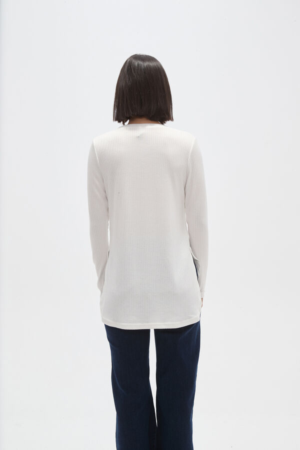 REMERA MEPUN MARFIL  / OFF WHITE image number null