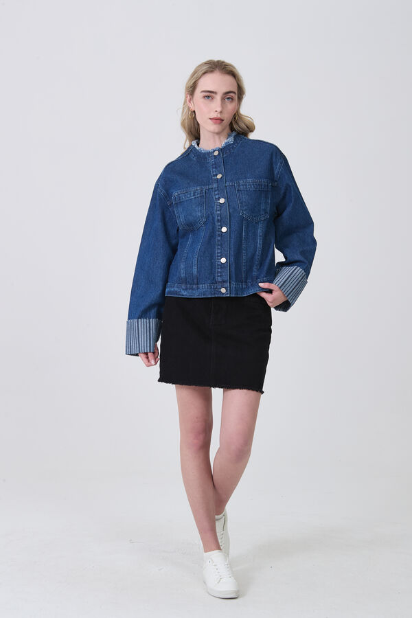 CAMPERA YANEL AZUL MEDIO image number null