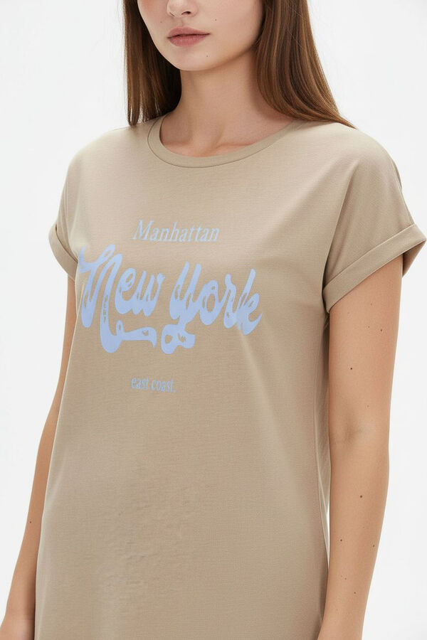 REMERA DEMBER 70607 GUSTO 4 image number null