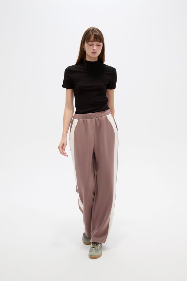 PANTALON DEPORTIVO RACHELLE 70607 GUSTO 1 image number null